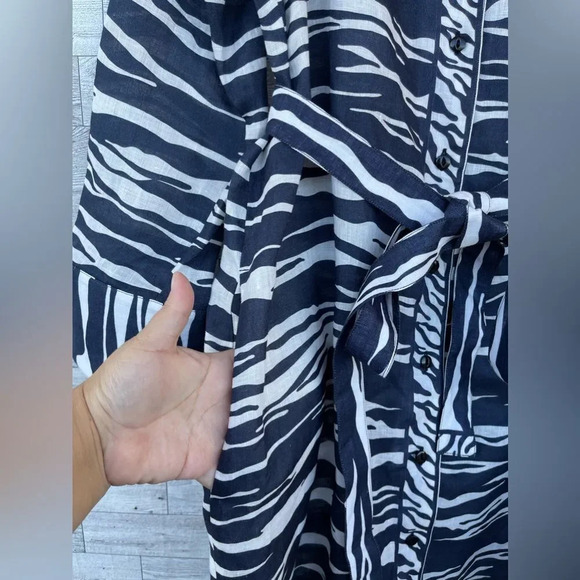 AVERARDO BESSI
Linen mid-length Zebra dress size 8 - Picture 5 of 16